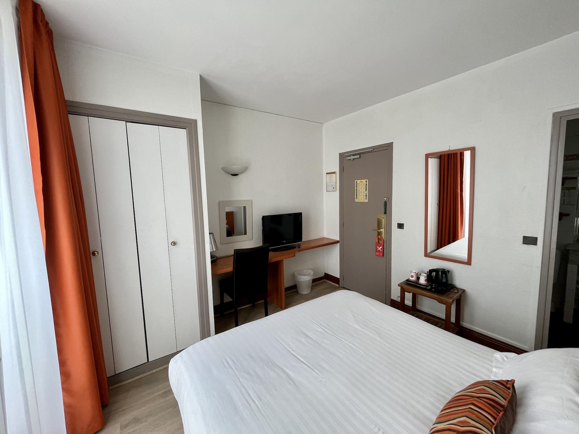 Hotel Colbert