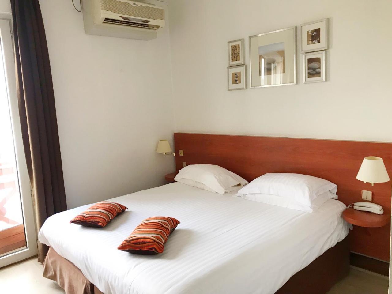 Hotel Colbert